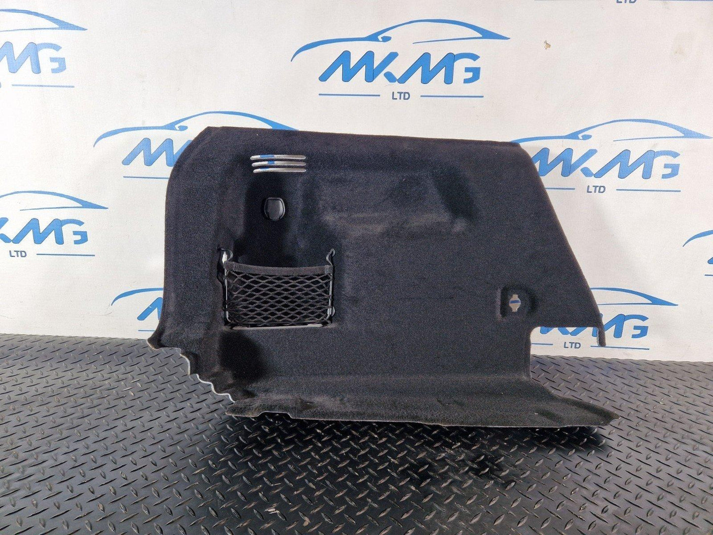 19-ON MERCEDES BENZ B CLASS W247 GENUINE LEFT SIDE TRUNK TRIM A2476905303