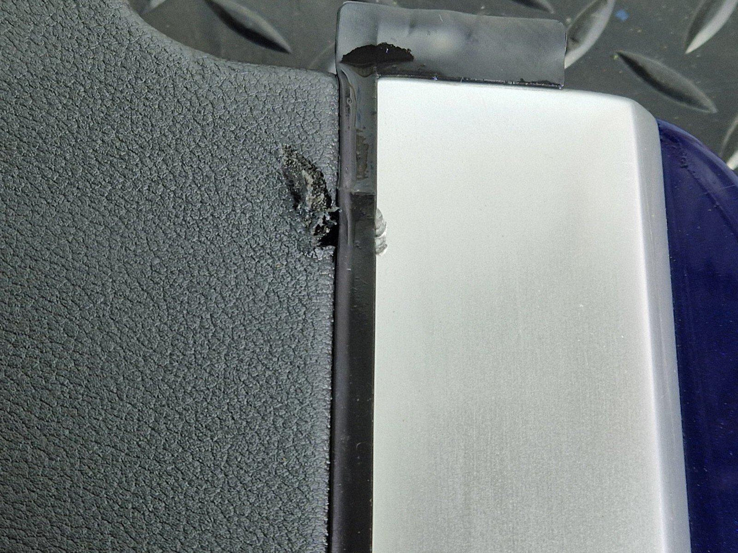 12-17 AUDI S5 CONVERTIBLE OEM ROOF STORAGE LID COMPARTMENT 8F0035225