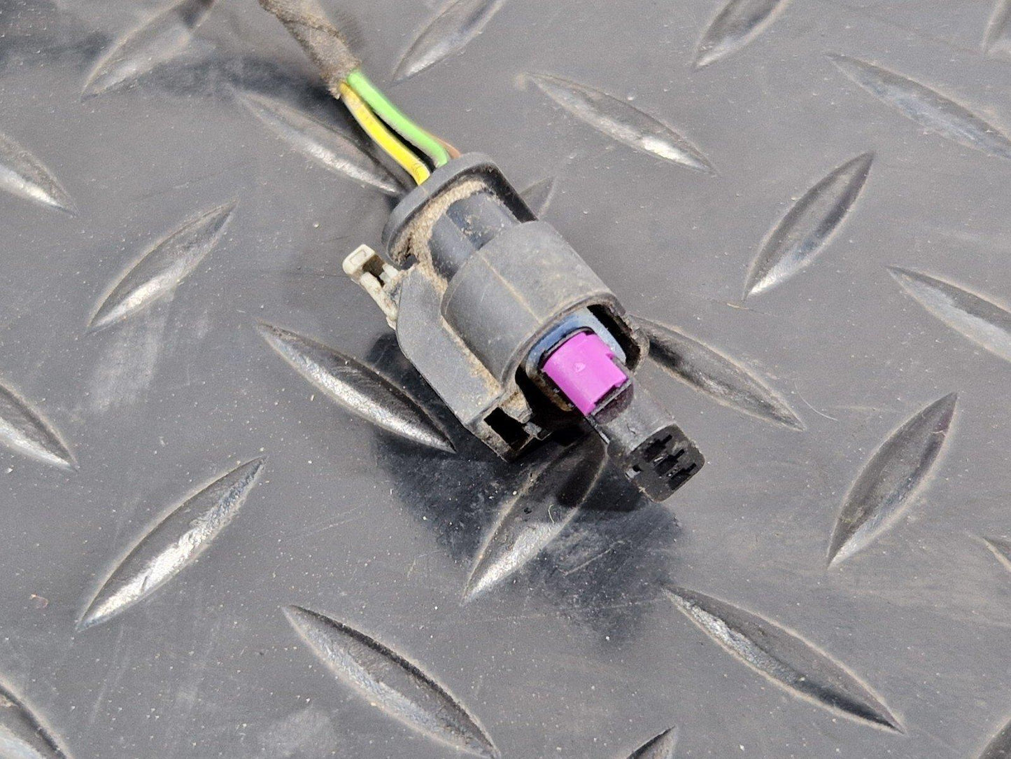 16-19 AUDI A4 B9 REAR PDC PARKING SENSOR WIRING LOOM 8W9971104A