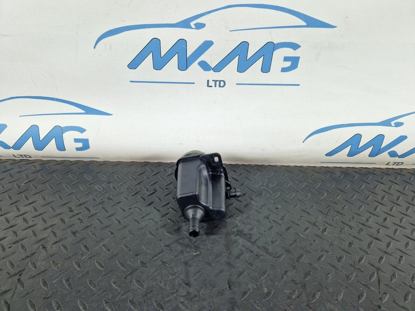 10-17 AUDI A8 4H UPPER POWER STEERING FLUID RESERVOIR 4H0422373B