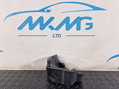 19-ON RANGE ROVER EVOQUE L551 FUEL INJECTION PUMP COVER M4D3-9A413-AA