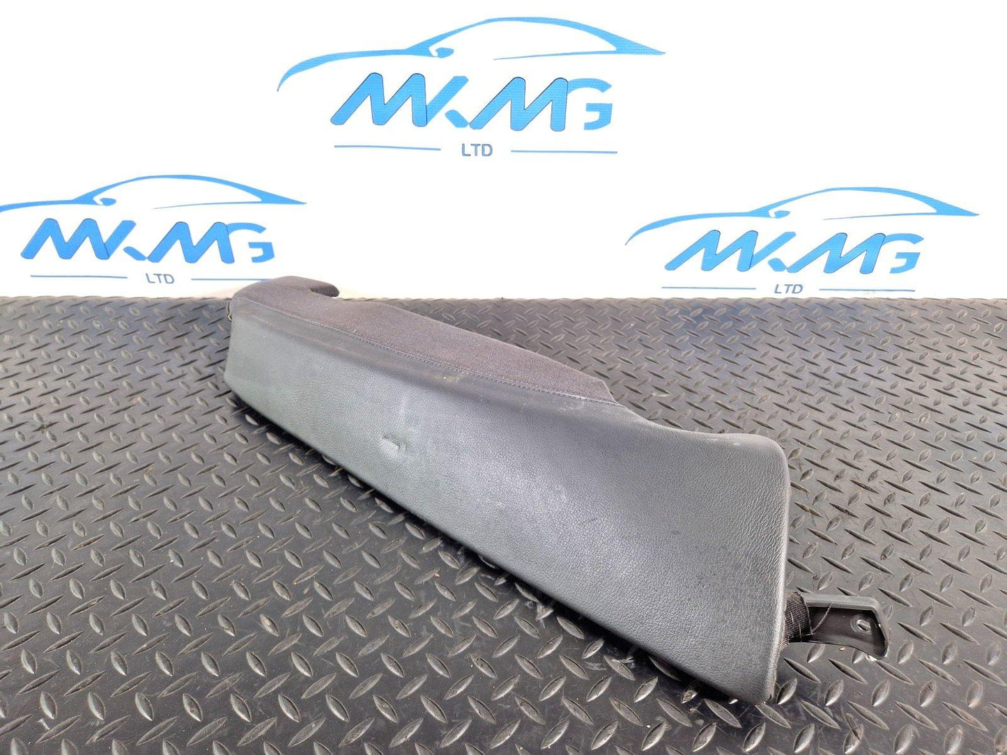 12-18 AUDI A6 C7 OEM  O/S/R REAR RIGHT SIDE SEAT BOLSTER BLACK 4G085704A