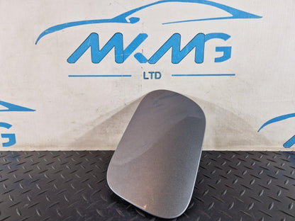 10-18 VW TOUAREG 7P FUEL FILLER FLAP LID COVER IN GREY 9Q / M7W  7P6809909A