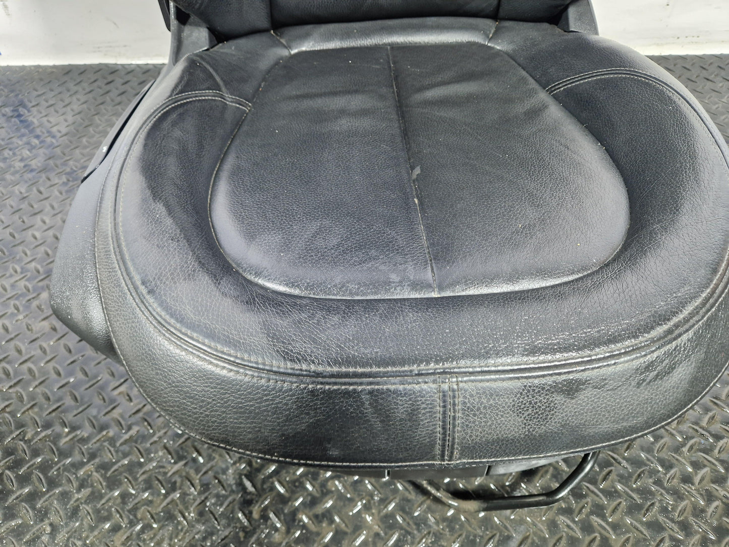 BMW F44 F45 F46 Front Right O/S Driver Side Black Leather Seat