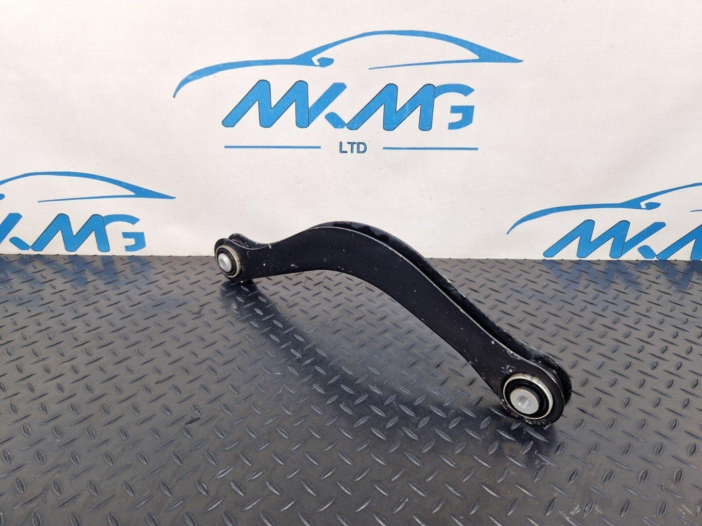 16-19 AUDI A4 B9 GENUINE OEM REAR LEFT N/S CONTROL ARM 8W0505397E