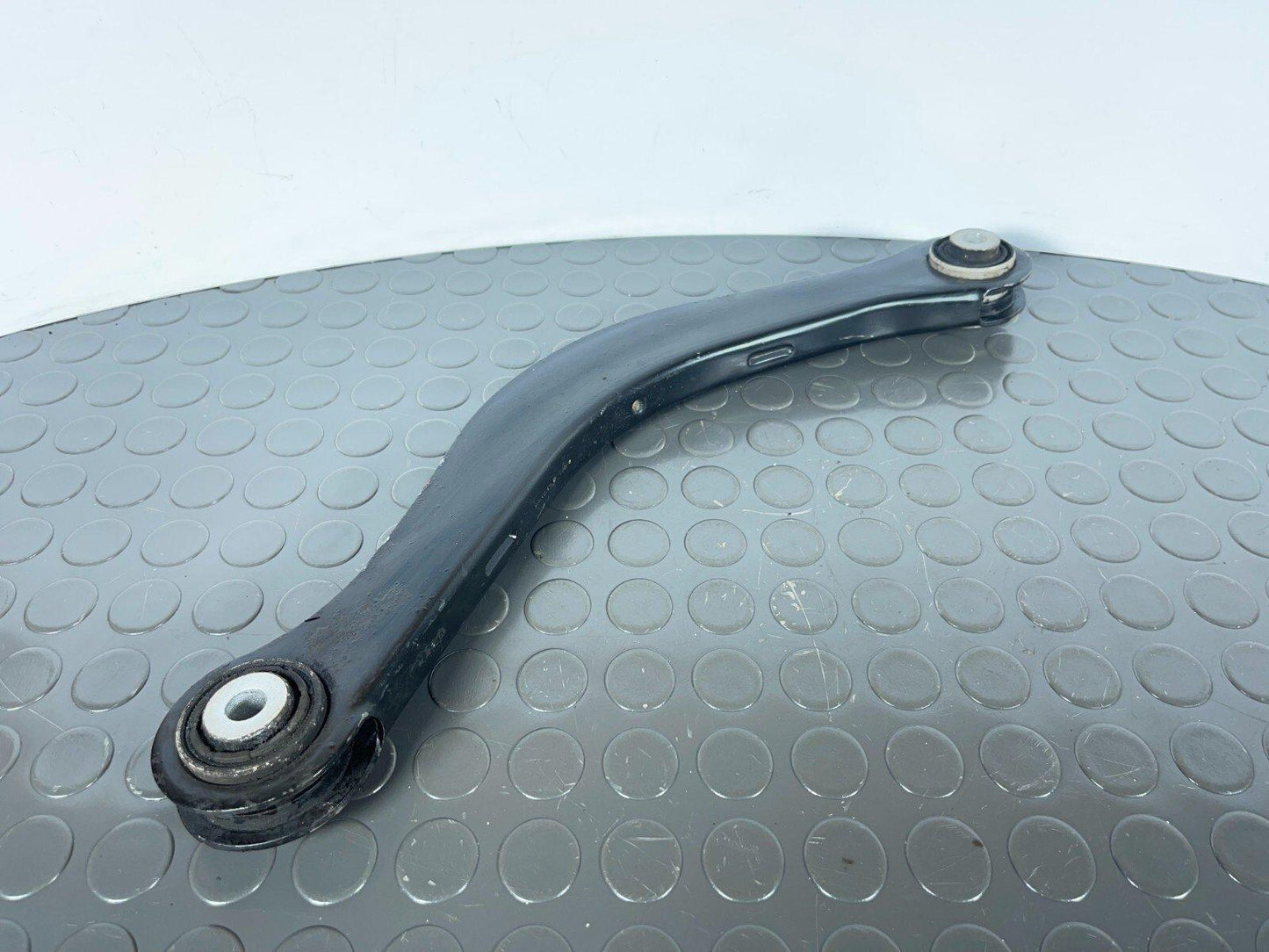 16-19 AUDI A4 B9 GENUINE REAR RIGHT OSR WISHBONE CONTROL ARM 8W0505371
