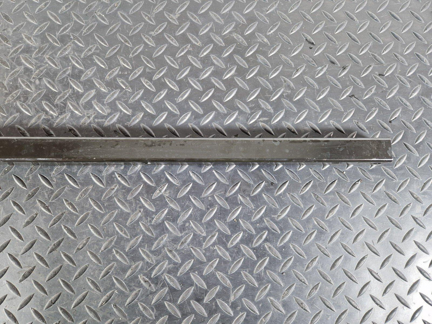 14-23 MERCEDES BENZ VITO W447 CROSSMEMBER ATTACHMENT ANGLE BRACKET A4476100002