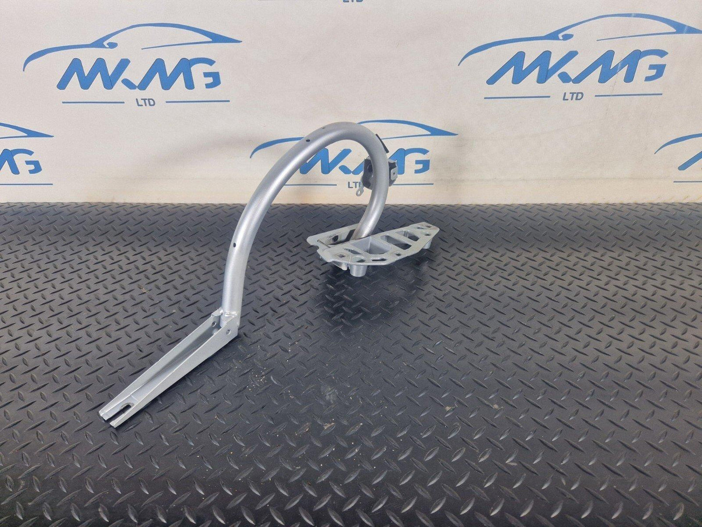 14-21 MERCEDES-BENZ C250D W205 OEM RIGHT REAR TAILGATE TRUNK HINGE A2057500428
