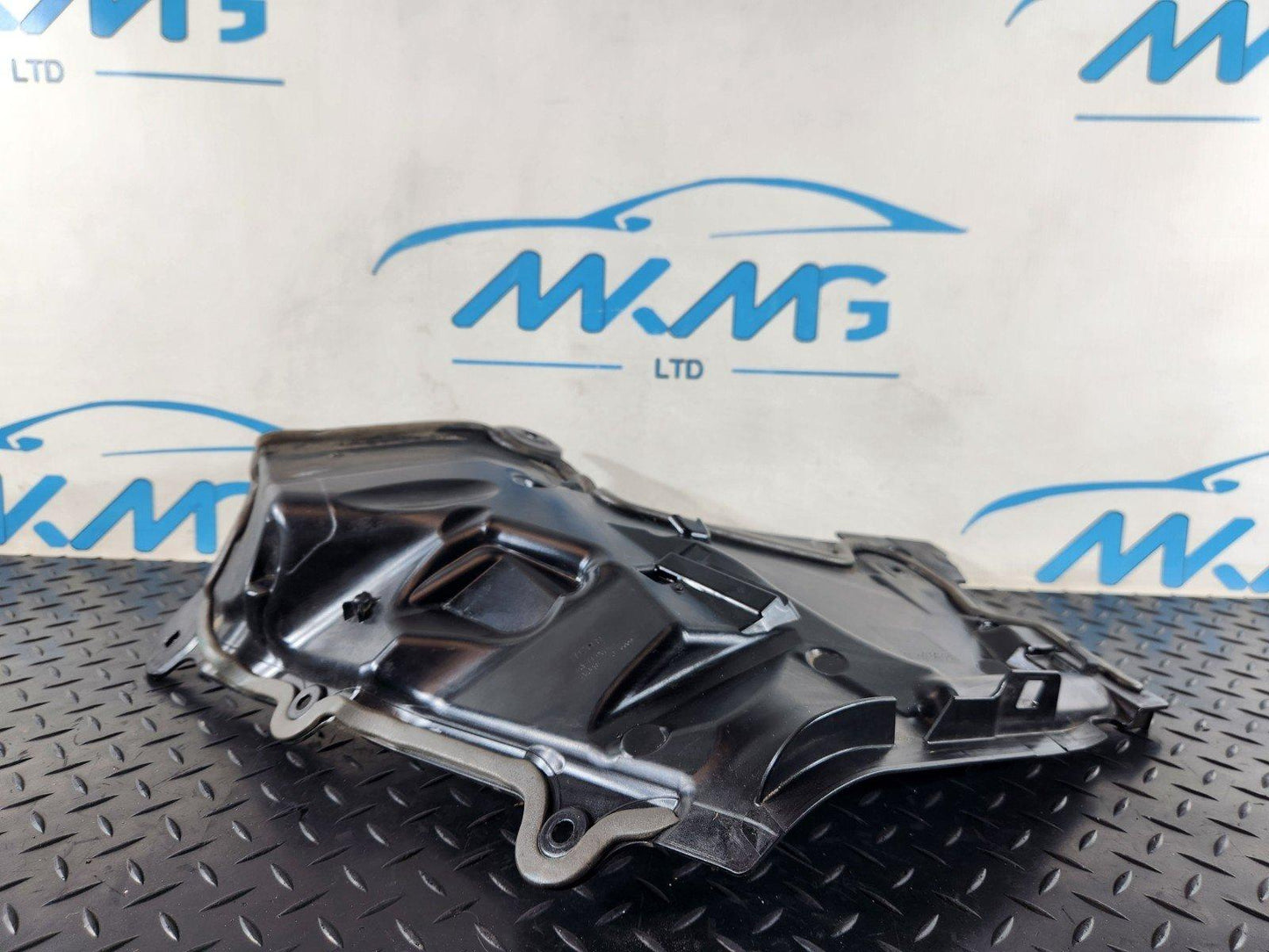 16-22 MERCEDES BENZ X253 ENGINE BAY SOUND ISOLATION LEFT COVER A2536208100