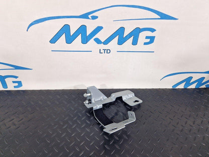 19-ON MERCEDES BENZ CLA C118 WATER COOLER VALVE BRACKET A1775043700