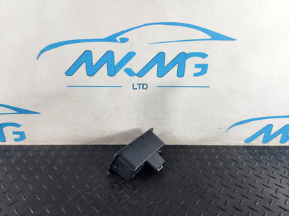 Range Rover Evoque L551 Genuine Front Right O/S Door Trim K8D2-434A42-AB