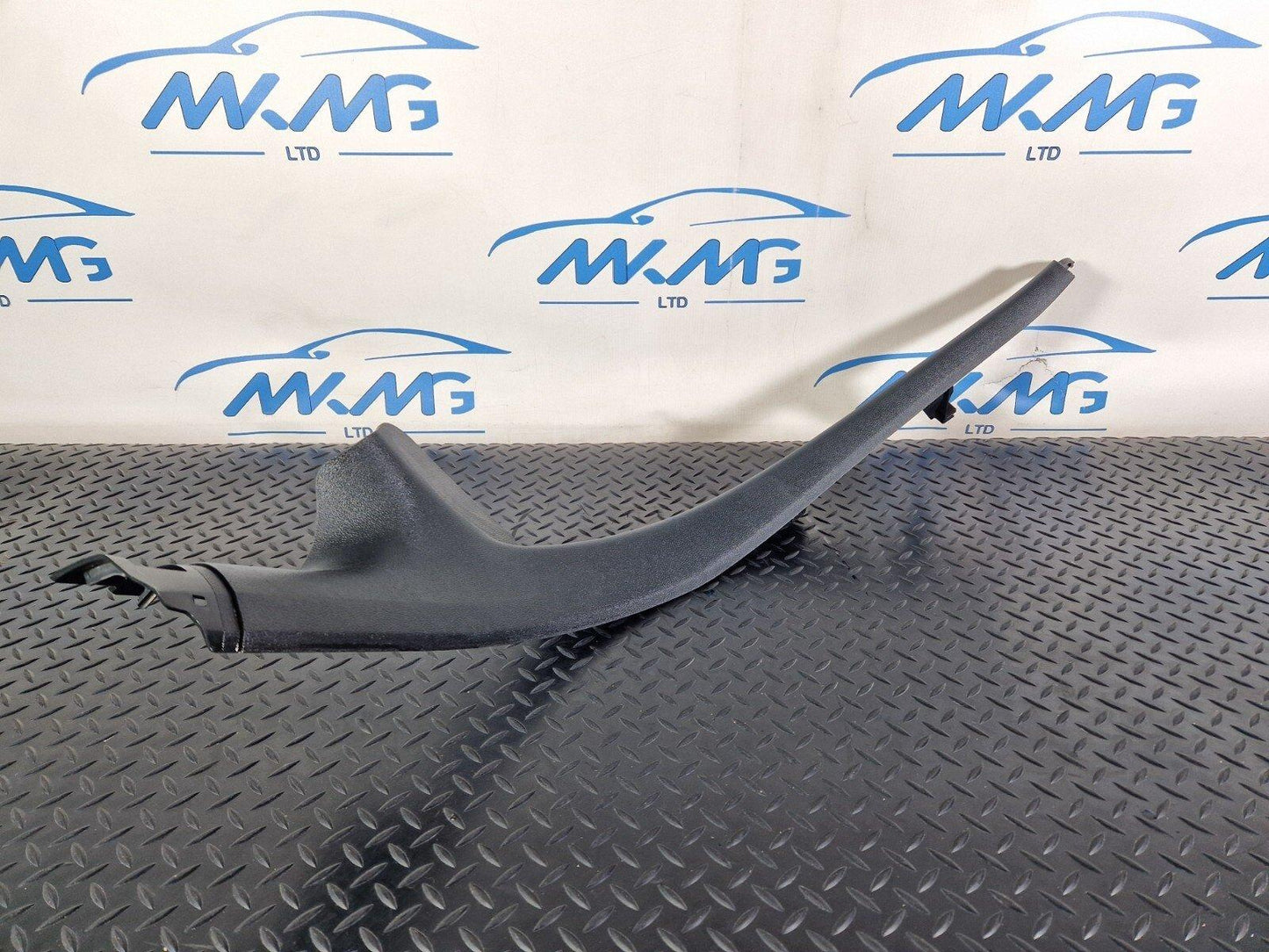 12-18 AUDI A6 C7 GENUINE REAR LEFT LOWER C PILLAR TRIM BLACK 4G0867767A
