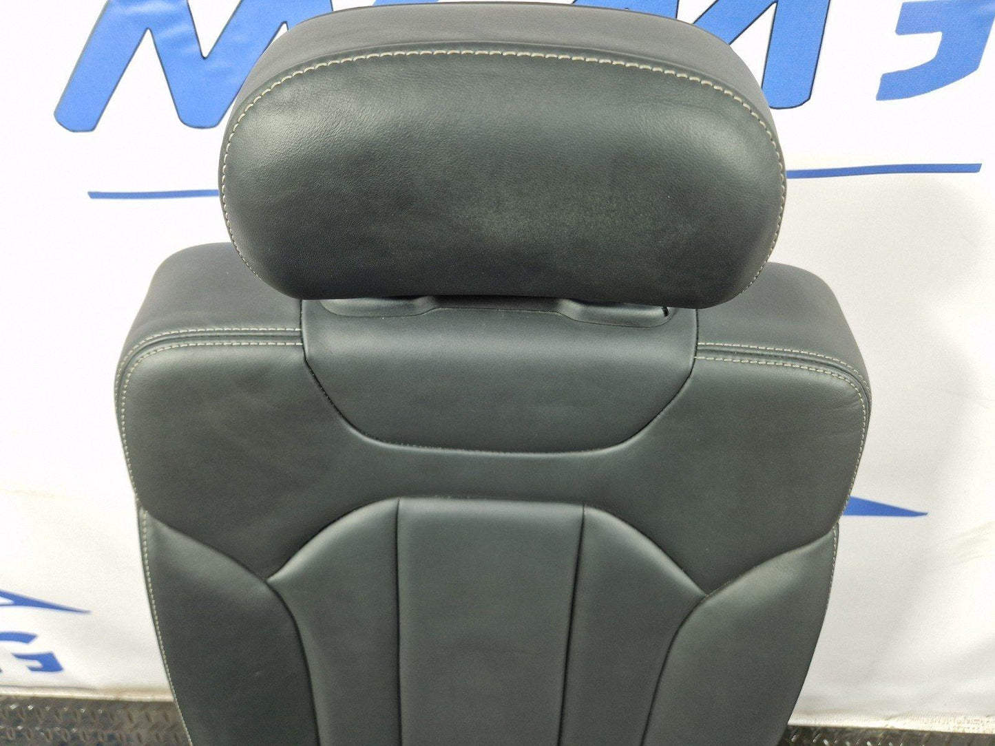 16-20 AUDI Q7 4M GENUINE REAR LEFT 2ND ROW BLACK LEATHER SEAT WITH HEADREST