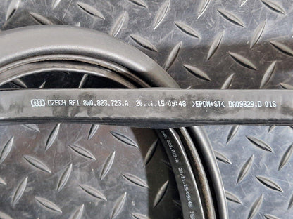 16-19 AUDI A4 B9 GENUINE BONNET RUBBER SEAL 8W0823723A