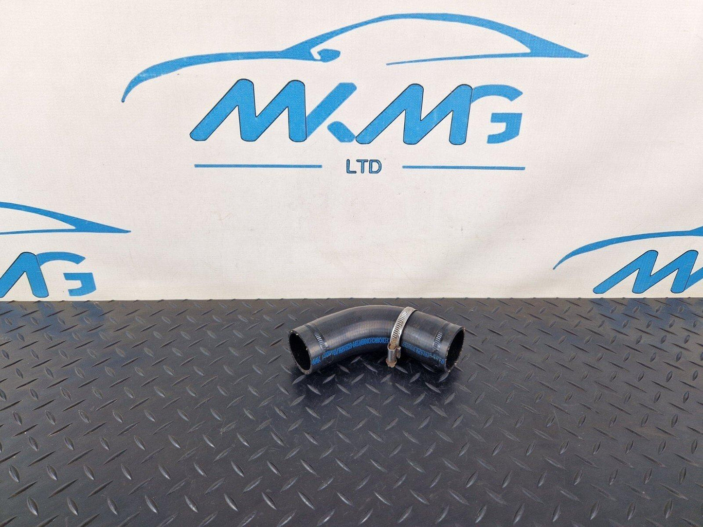 14-19 MERCEDES BENZ GLA X156 GENUINE OEM FILLER FUEL HOSE PIPE A2464760075