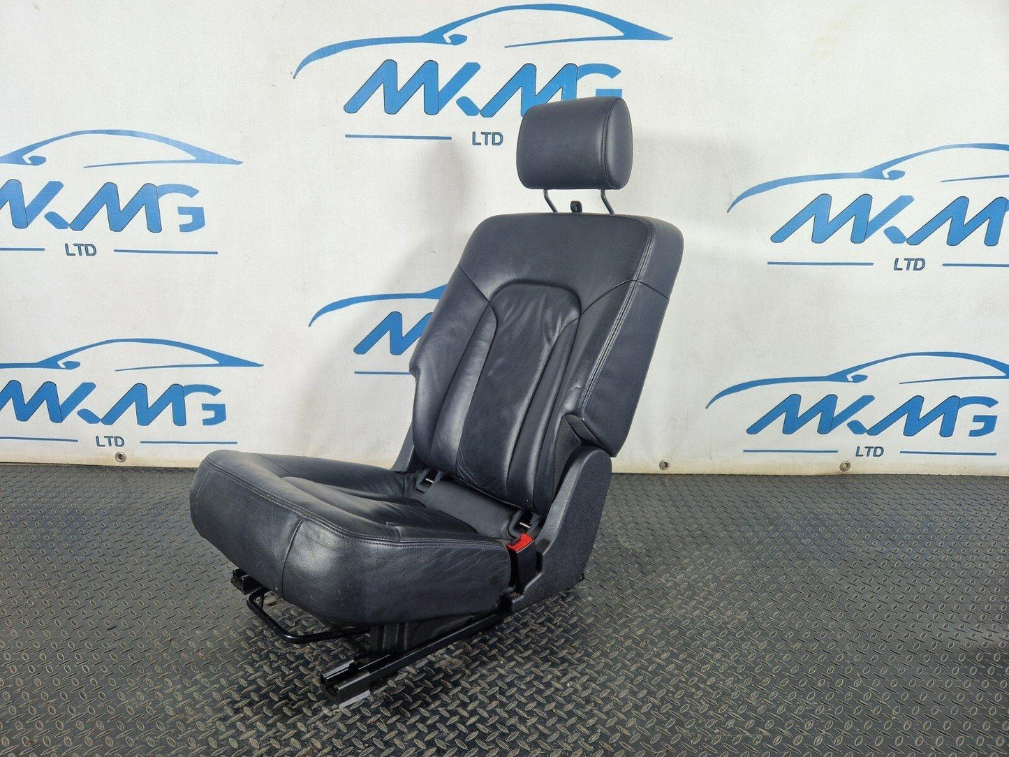 10-15 AUDI Q7 4L GENUINE REAR RIGHT DRIVERS SIDE SEAT