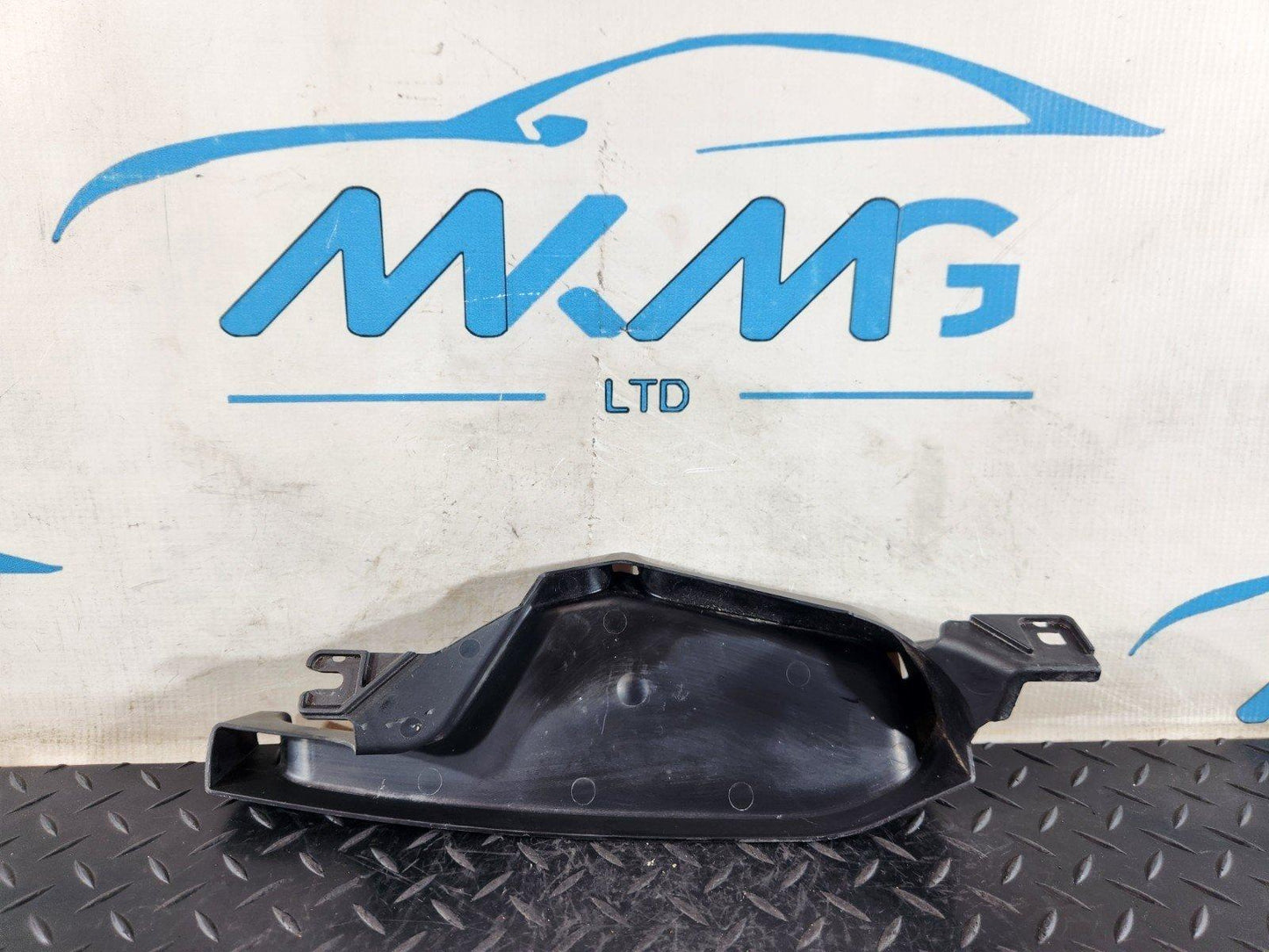 10-15 AUDI Q7 4L GENUINE WATER DEFLECTOR DUCT 4L2819979