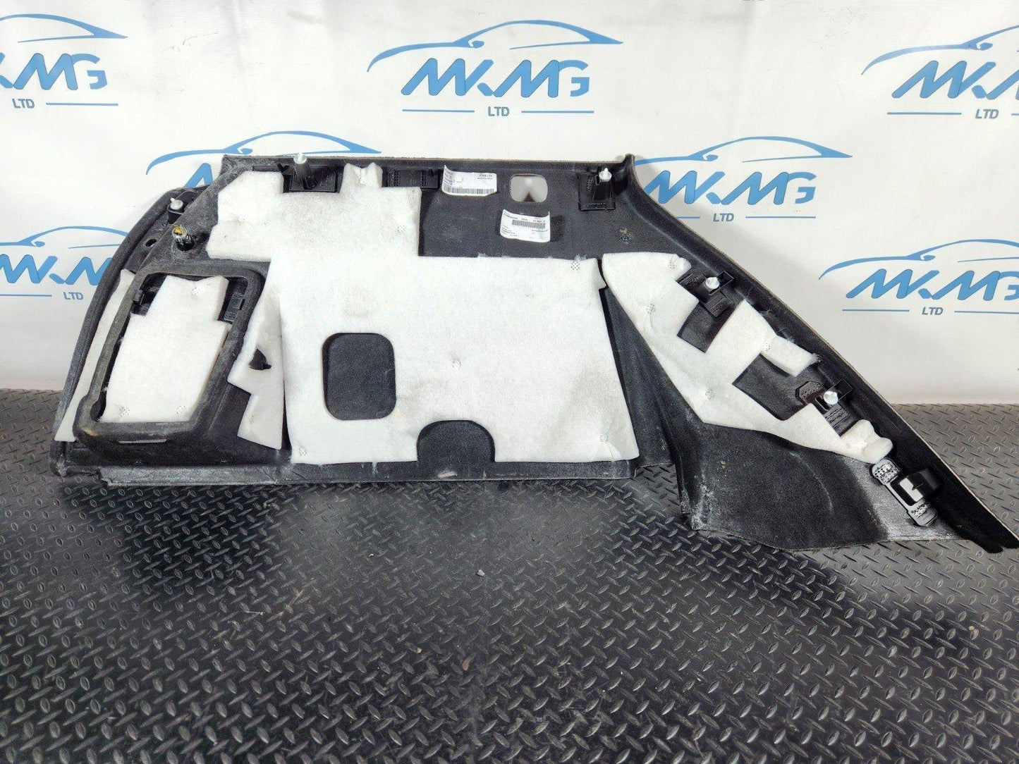 11-19 MERCEDES BENZ ML W166 RIGHT DRIVER O/S/R BOOT TRUNK TRIM A1666900000