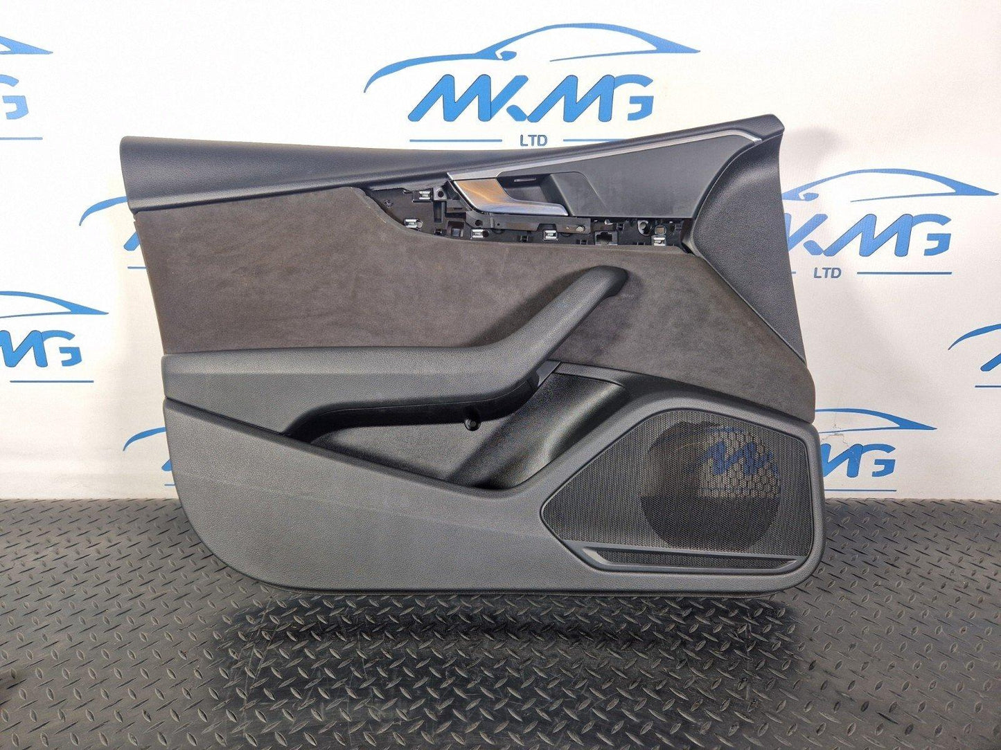 16-23 AUDI A5 F5 SPORTBACK S-LINE FRONT LEFT DOOR CARD PANEL 8W8867133