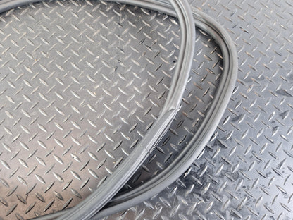 Audi A6 Allroad C7 Front Left N/S Door Rubber Seal 4G0837911A