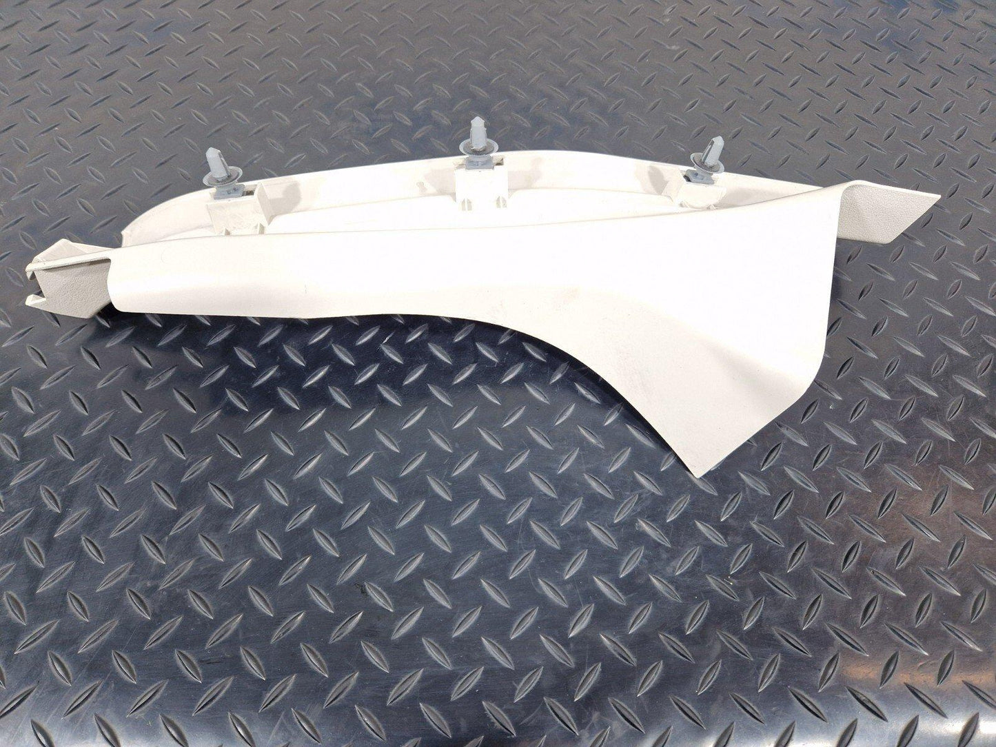 11-18 BMW 6 SERIES F06 REAR RIGHT DOOR STEP ENTRANCE TRIM COVER 7274422