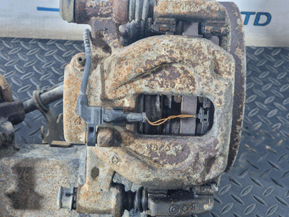 18-ON MERCEDES BENZ SPRINTER W910 REAR AXLE SUSPENSION CARRIER & WHEEL BEARINGS