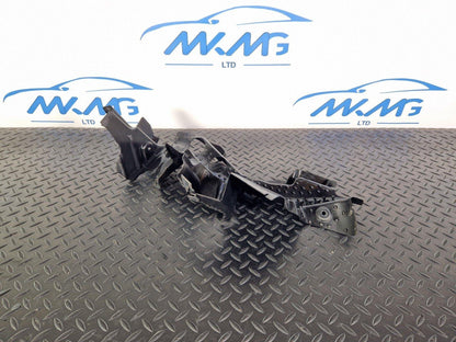 14-21 MERCEDES BENZ C200d W205 OEM RIGHT CENTER NOISE CAPSULE A2135244100
