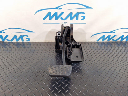 18-ON MERCEDES BENZ A CLASS W177 GENUINE AUTO GENUINE BRAKE PEDAL A2472900100