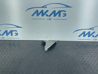 16-22 BMW X1 F48 FRONT RIGHT DRIVER SIDE WING FENDER BRACKET HOLDER 7351516