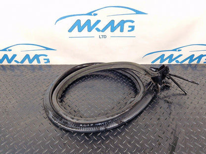12-17 AUDI S5 CONVERTIBLE REAR ROOF RUBBER SEAL 8F0825397