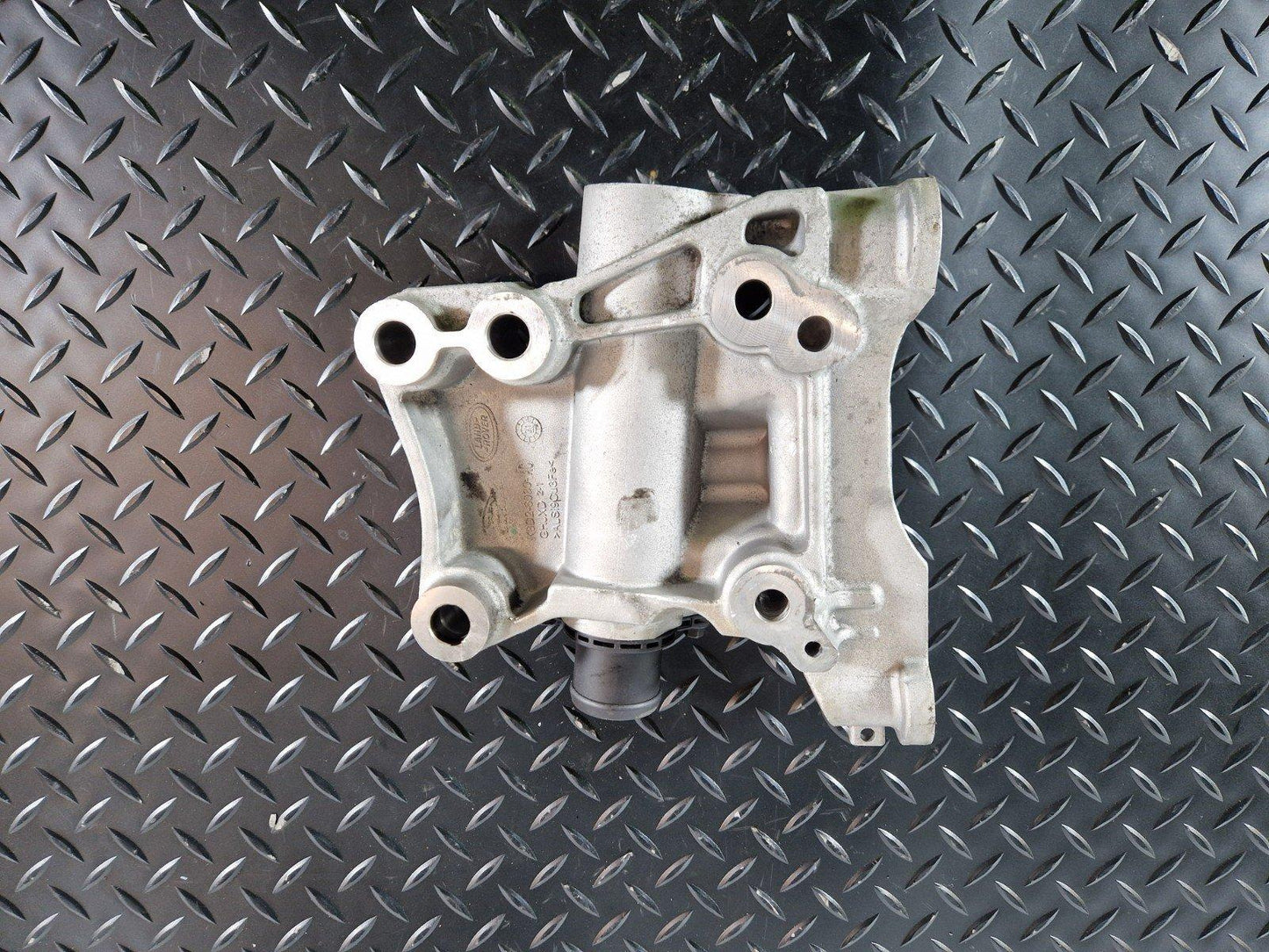 19-ON RANGE ROVER EVOQUE L551 2.0 DIESEL ENGINE MOUNTING BRACKET K8D26030AC