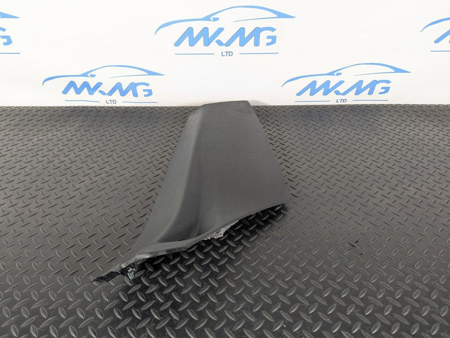 14-21 BMW 2 SERIES 218d GRAN TOURER F46 REAR RIGHT C-PILLAR TRIM COVER 7323666