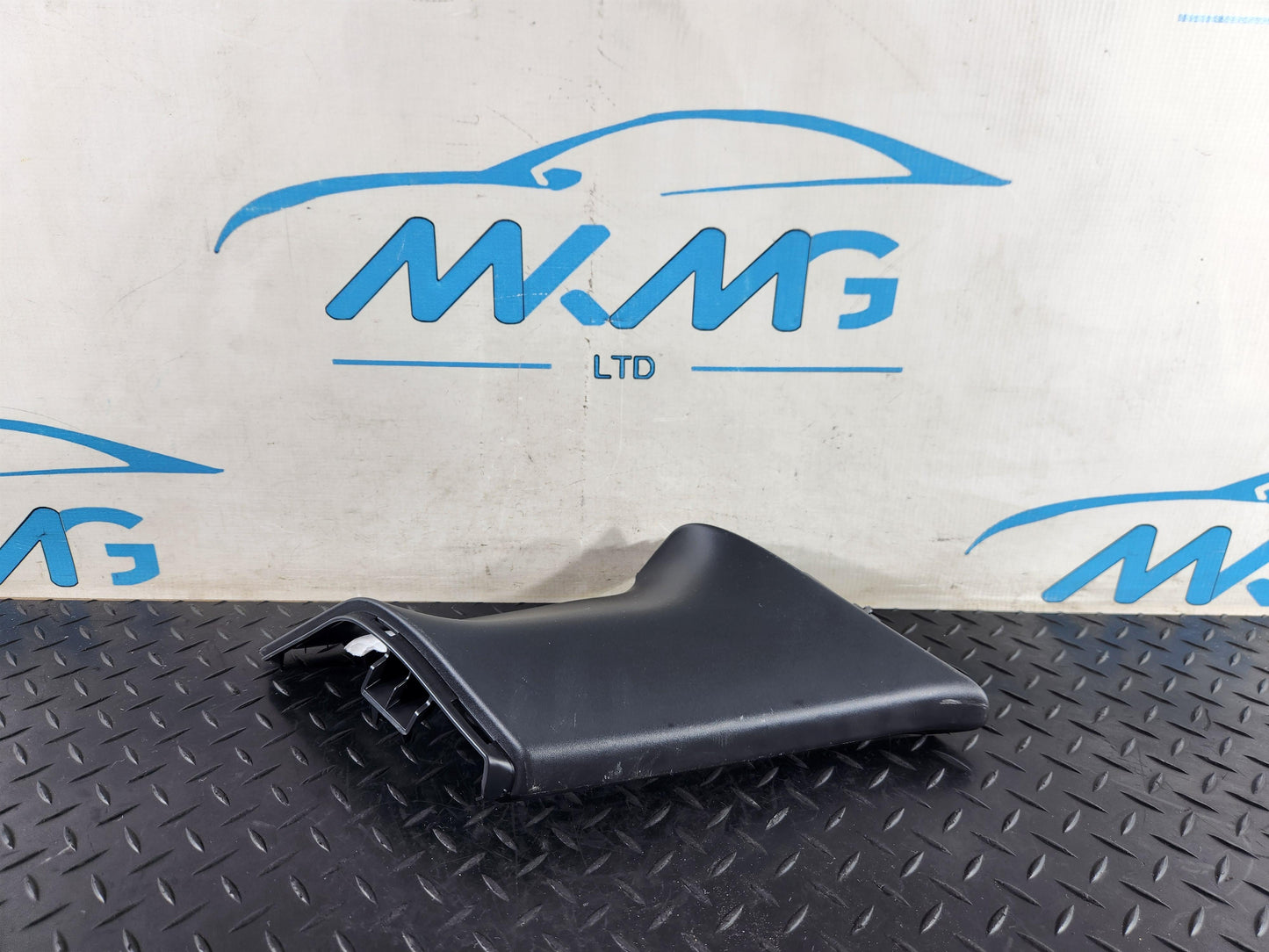 Land Rover Range Rover Evoque Rear Left N/S Pillar Trim K8D2-519A97-AD