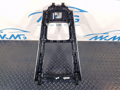 19-ON MERCEDES BENZ B CLASS W247 CENTRE CONSOLE TRIM GENUINE A2476807103