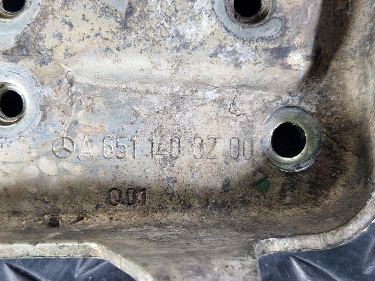 18-ON MERCEDES BENZ SPRINTER W907 OEM VALVE BRACKET A6511400200