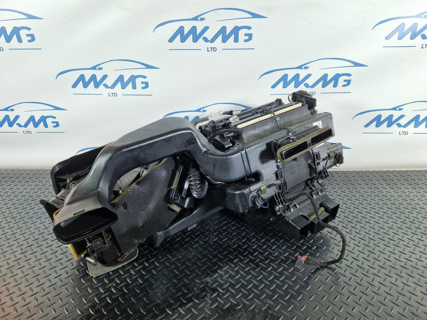 16-19 AUDI A4 B9 GENUINE HVAC HEATER MATRIX CORE ELEMENT 8W2816001B