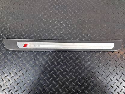 10-18 AUDI A7 4G S-LINE GENUINE OEM RIGHT FRONT ENTRY STRIP 4G8853374