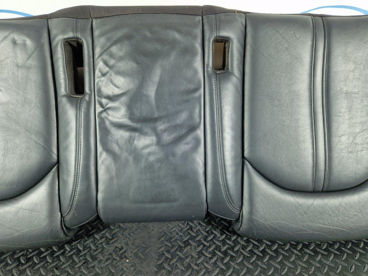 10-17 AUDI A8 4H REAR SEAT BASE LEATHER BENCH IN BLACK 4H0885405C
