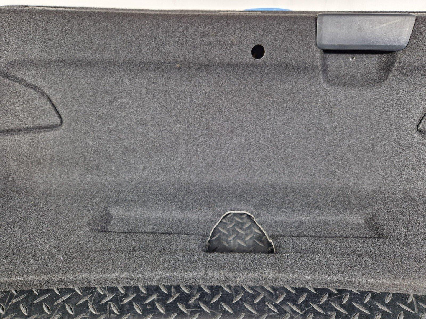 16-19 AUDI A4 B9 SALOON GENUINE BOOTLID TAILGATE TRIM PANEL 8W5867975