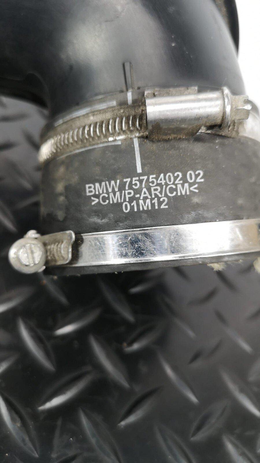 11-16 BMW M5 F10 5-SERIES 4.4L V8 PETROL LEFT INTAKE MANIFOLD 7843275 *B110