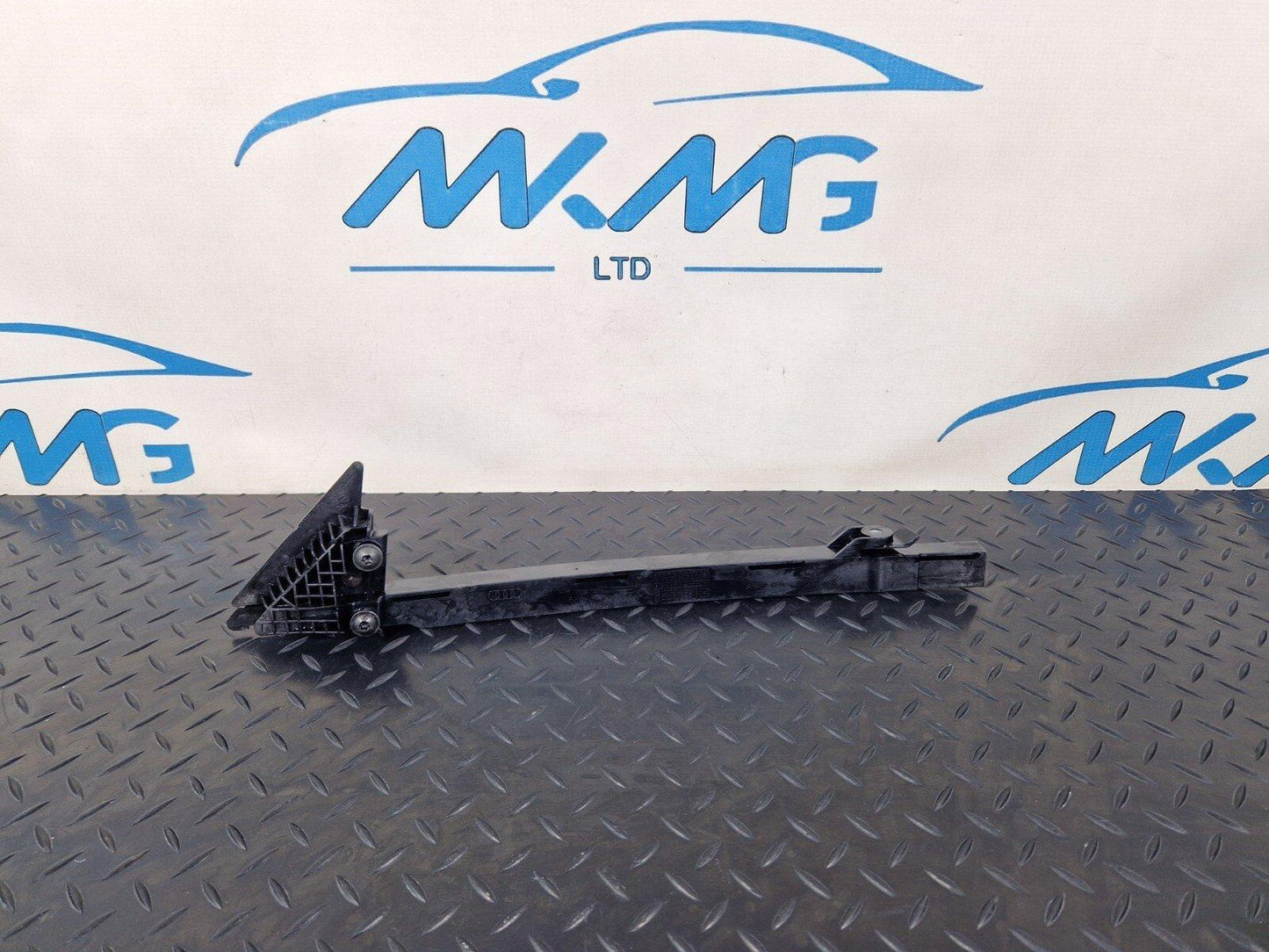 16-24 AUDI A5 F5 COUPE GENUINE FRONT LEFT DOOR WINDOW GUIDE RAIL 8W6837067