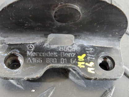 11-19 MERCEDES BENZ ML W166 BONNET HOOD LOCK BRACKET A1668800164