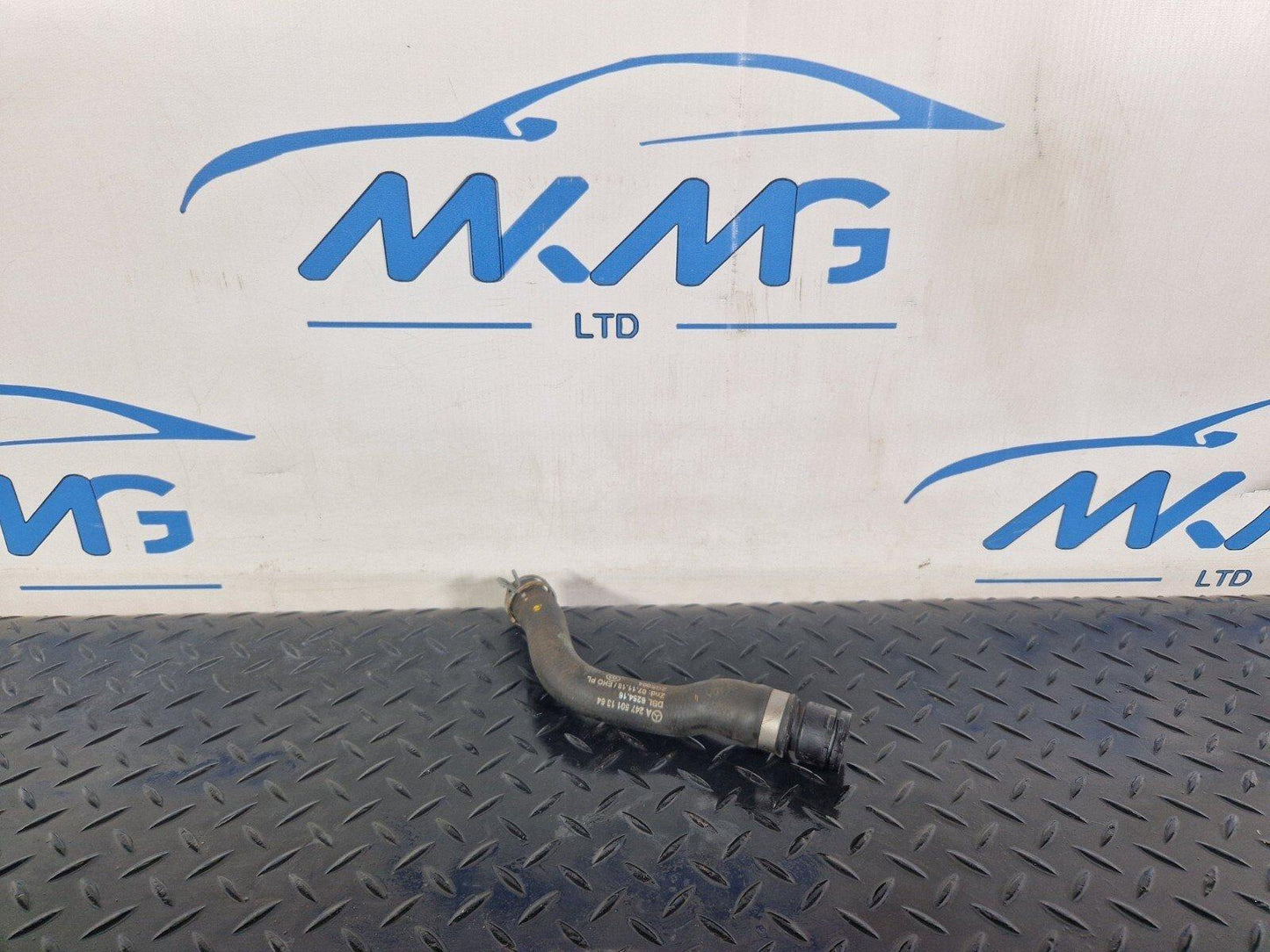 19-ON MERCEDES BENZ CLA C118 WATER COOLANT PIPE HOSE A2475011364