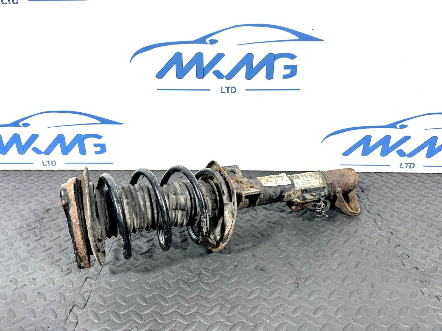 MERCEDES BENZ C CLASS C207 GENUINE FRONT LEFT SHOCK ABSORBER A2043202966
