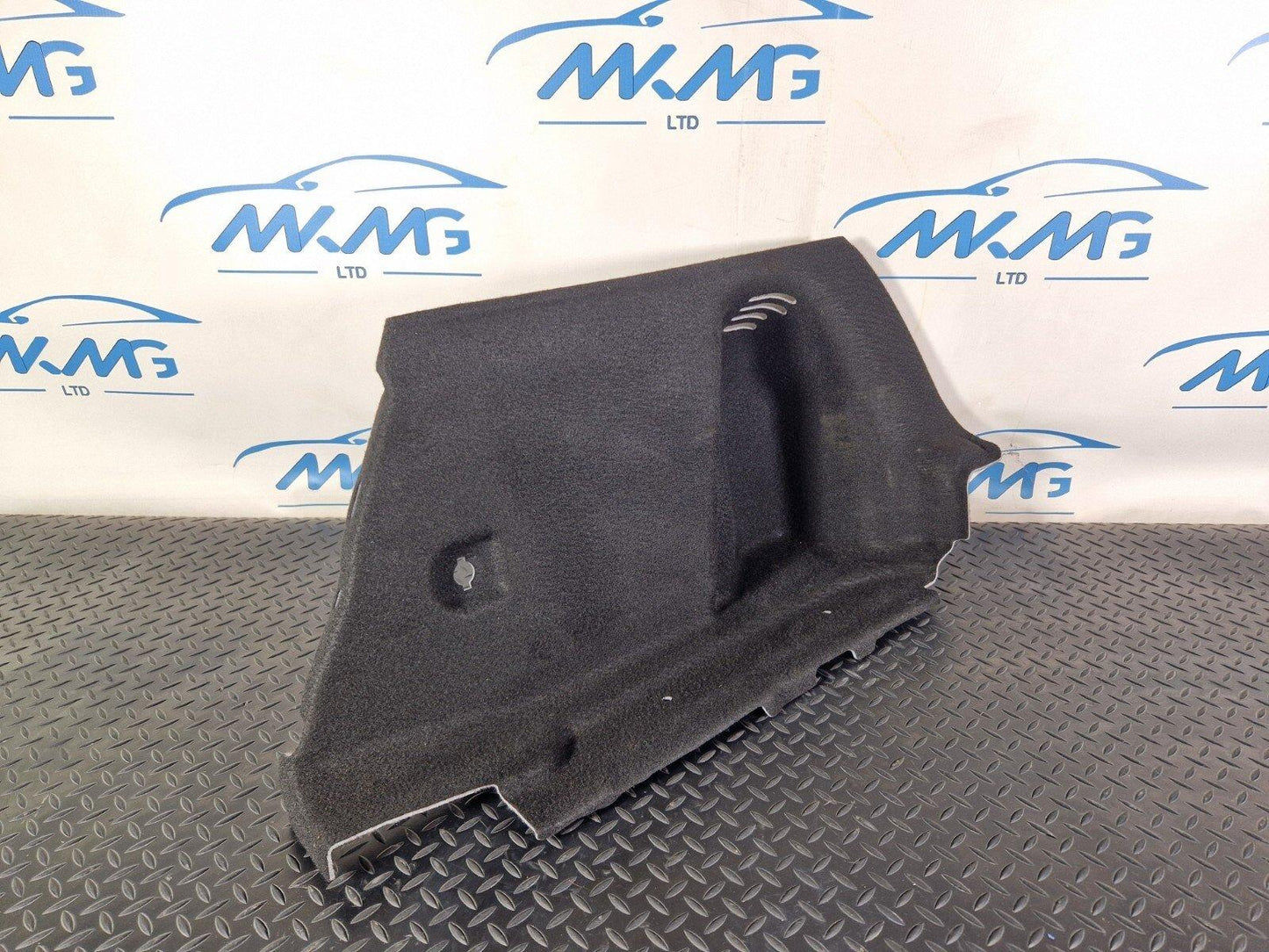 18-ON MERCEDES A CLASS W177 REAR RIGHT BOOT SIDE MAT LINER CARPET A177690100