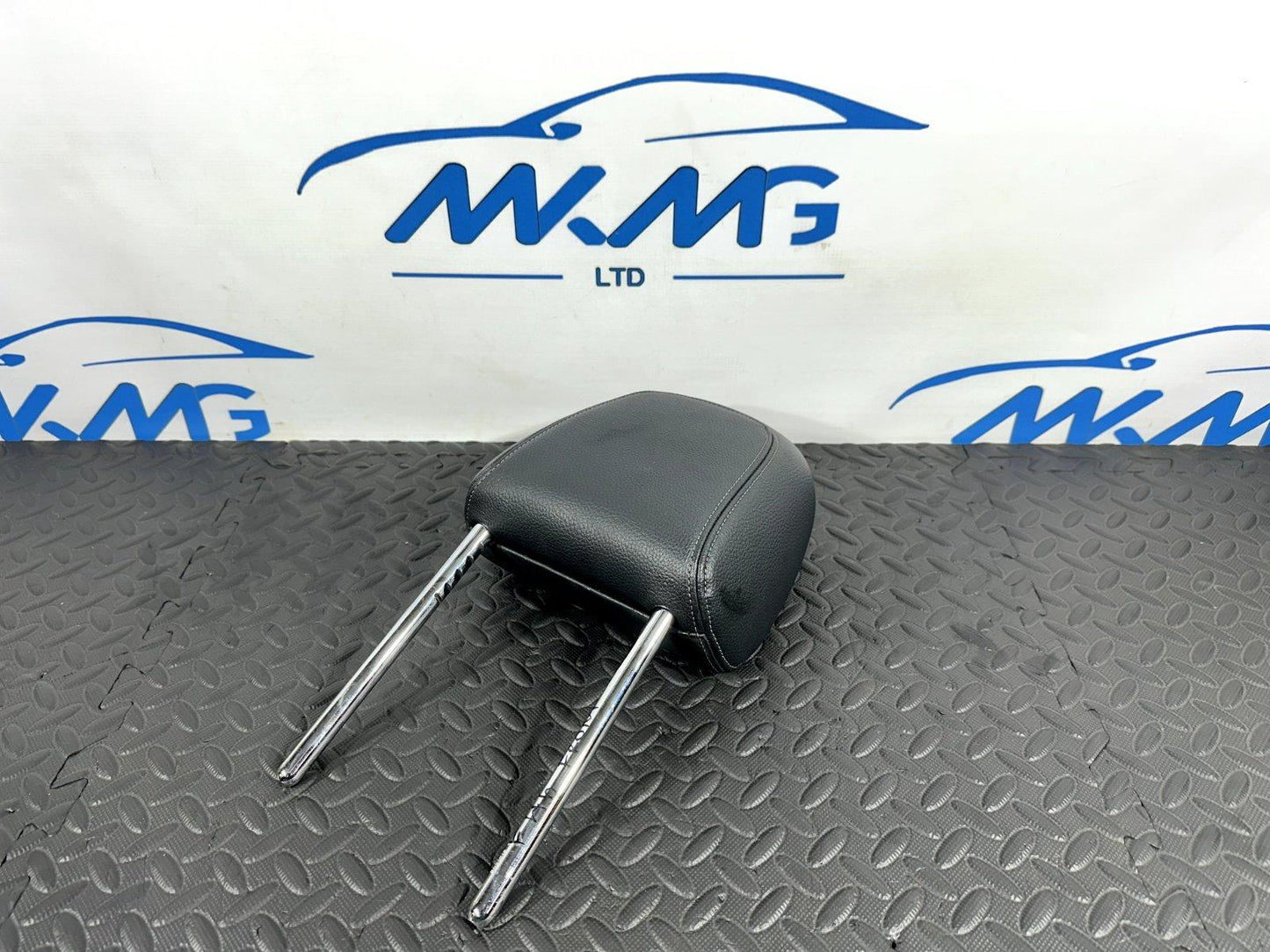 14-21 BMW 2 SERIES GRAN TOURER F45 F46 FRONT RIGHT OR LEFT SIDE HEADREST 3001512
