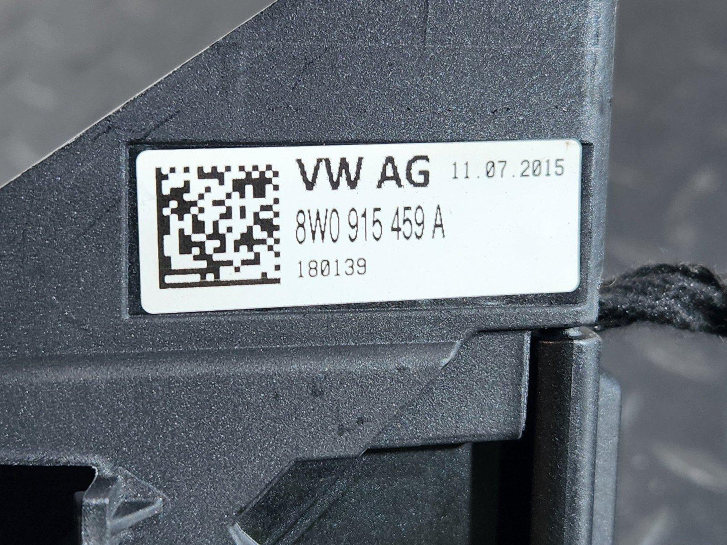 16-20 AUDI Q7 4M GENUINE BATTERY CENTRAL PROTECTION 8W0915459A