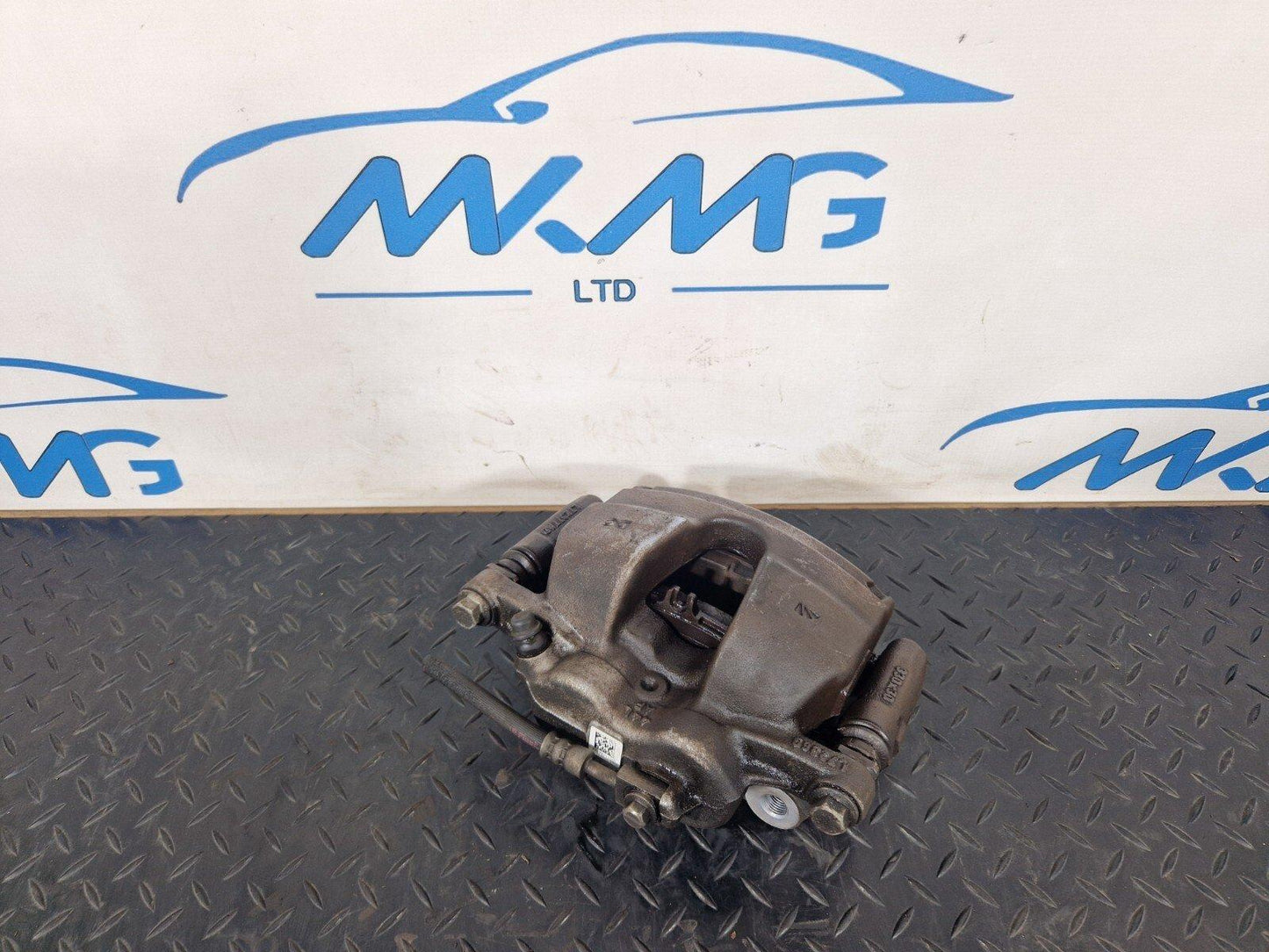 19-ON MERCEDES A CLASS W177 GENUINE LEFT N/S FRONT BRAKE CALIPER A1774213300