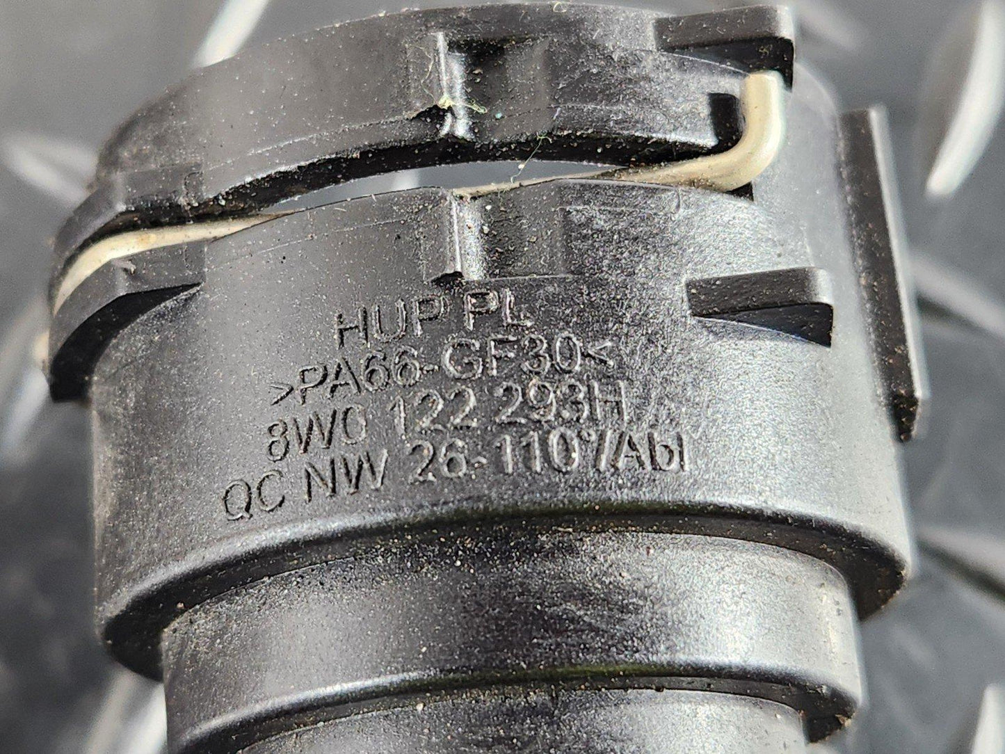 16-24 AUDI A5 F5 COUPE WATER COOLANT PIPE 8W0122293H