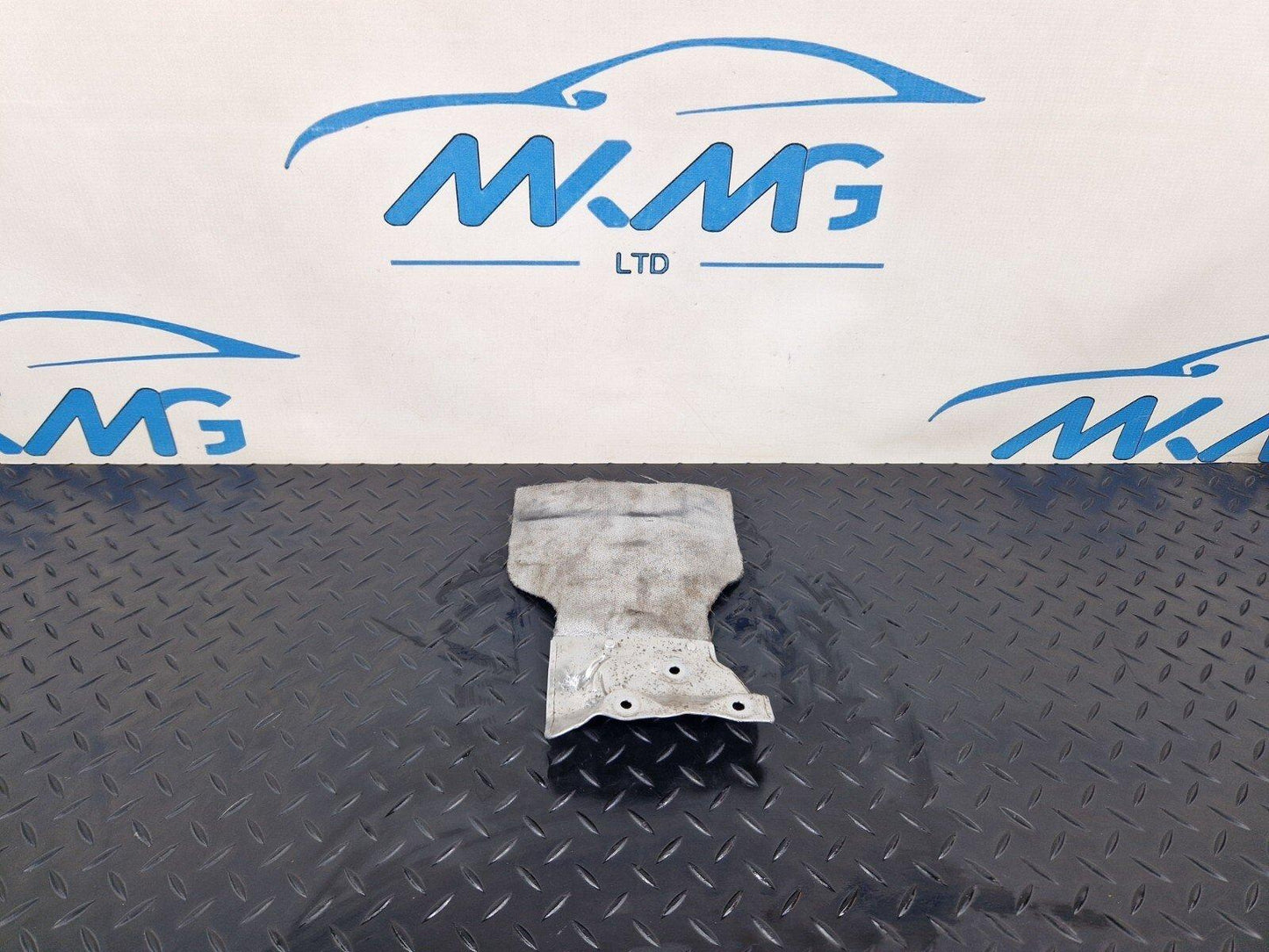 16-24 AUDI A5 F5 OEM GENUINE ENGINE BRACKET SHIELD 4M0199388